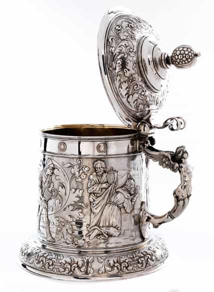 Detailabbildung: Monumentaler Humpen auf das Hause Liechtenstein