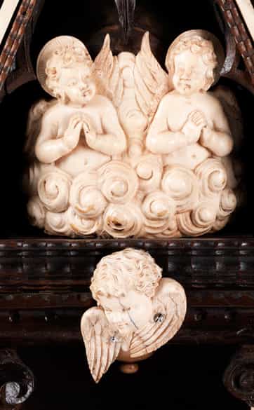Detailabbildung:  Imposanter Hausaltar