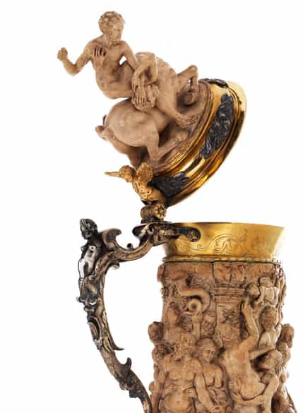 Detailabbildung:  Allegorischer Humpen auf den Sieg des Christentums über das Heidentum