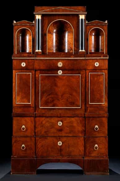 Detailabbildung: Klassizistischer Schreibschrank à deux corps, Werkstatt des Friedrich Gottlob Hoffmann