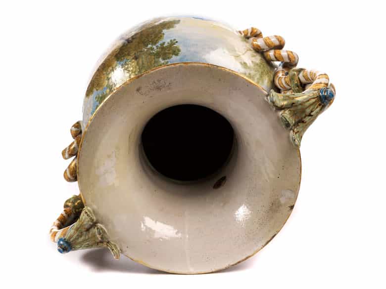 Detailabbildung: Majolika-Vase von Carlo Antonio Grue, 1655 - 1723