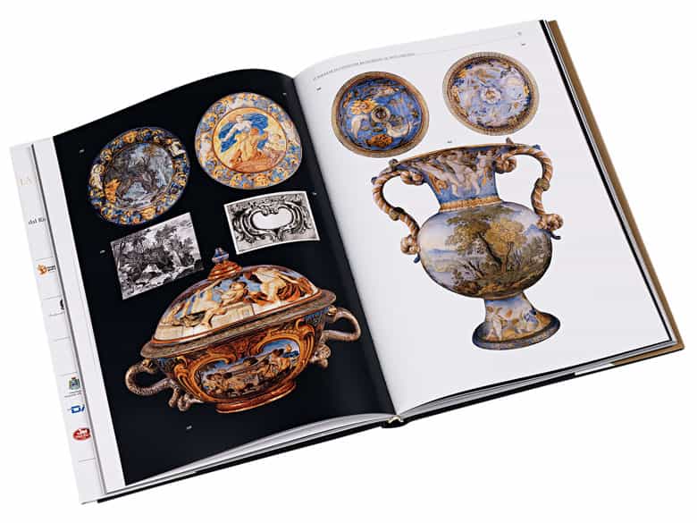 Detailabbildung: Majolika-Vase von Carlo Antonio Grue, 1655 - 1723