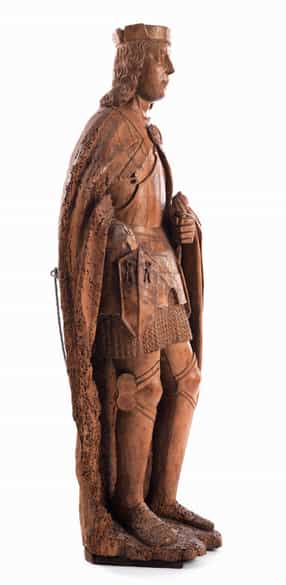Detailabbildung:  Schnitzfigur eines Heiligen im Harnisch