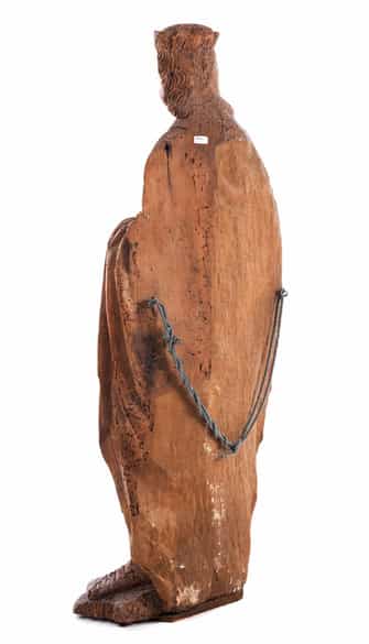 Detailabbildung:  Schnitzfigur eines Heiligen im Harnisch