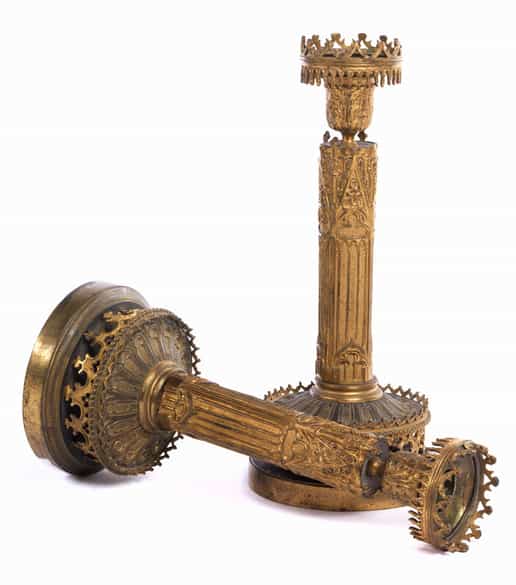 Detailabbildung: Paar neugotische Tischkerzenleuchter