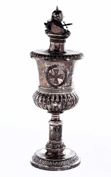 Detailabbildung: Deckelpokal für den Major von Hanneken