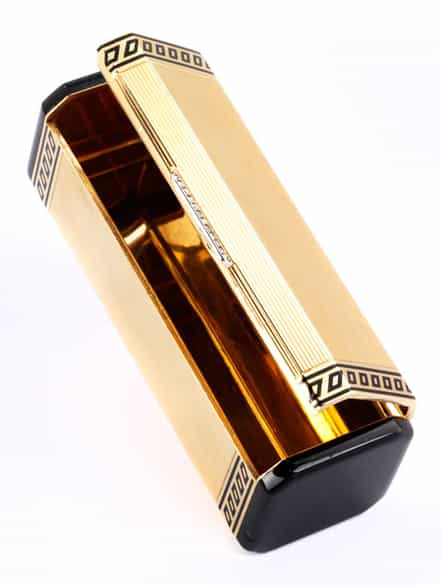 Detailabbildung:  Londoner -Cartier-Dose mit zugehörigem Originaletui