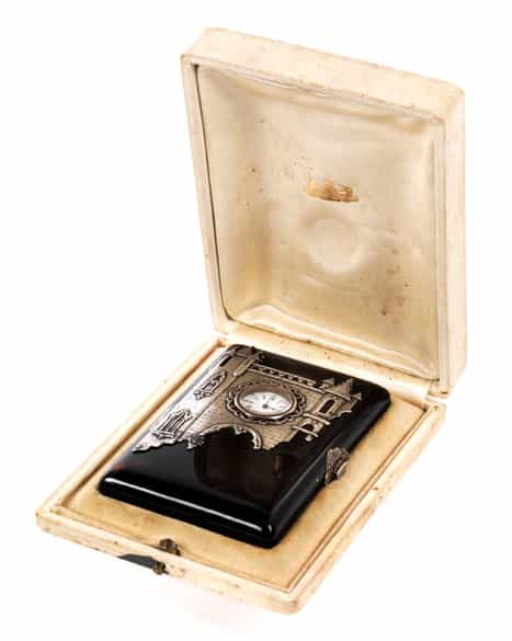 Detailabbildung: Neogotisches Notizetui