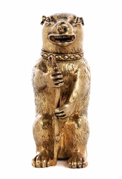 Detailabbildung: Trinkspiel in Form eines Bären 