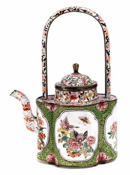 Detailabbildung: Kanton-Email Teekännchen