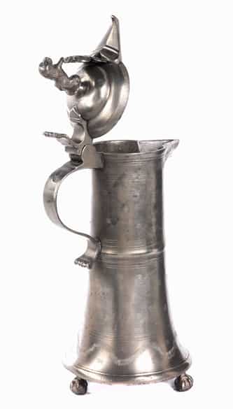 Detailabbildung:  Seltene Kanne der Straßburger Büchsenmacher