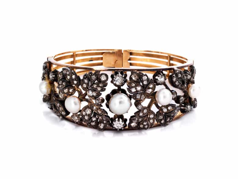 Detailabbildung: Antiker Armreif mit Naturperlen