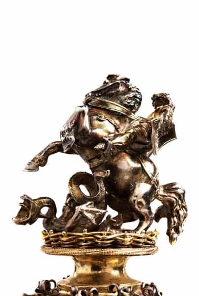 Detailabbildung: Vermeilpokal auf das Königlich Bayerische 3. Feld-Artillerie-Regiment Königin Mutter
