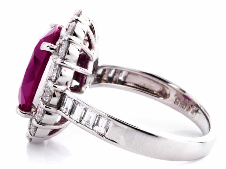 Detailabbildung: Rubin-Diamantring