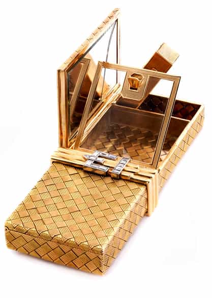 Detailabbildung: Goldene Kosmetikbox mit Diamanten