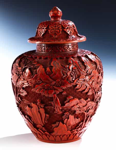 Detailabbildung:  Feine chinesische Rotlackvase