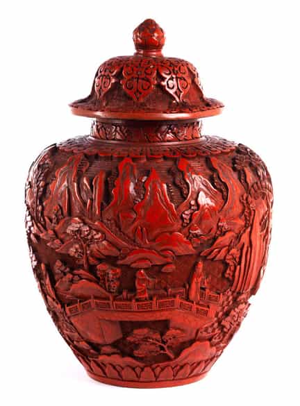 Detailabbildung:  Feine chinesische Rotlackvase