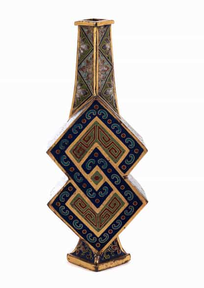 Detailabbildung:  Seltene Lozenge Vase