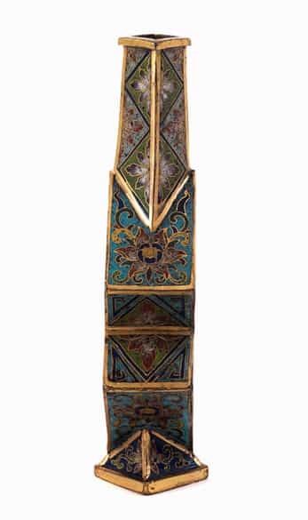 Detailabbildung:  Seltene Lozenge Vase