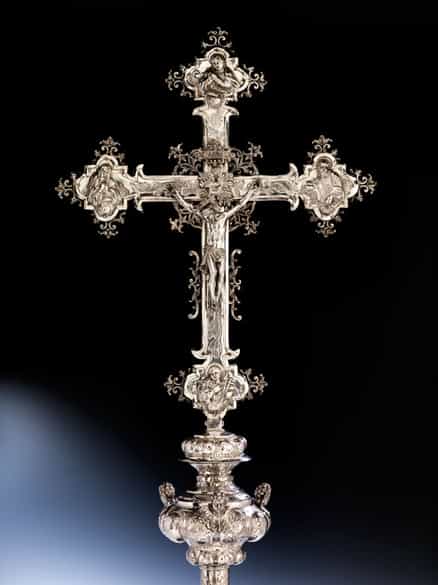 Detailabbildung:  Venezianisches Vortragekreuz in Silber