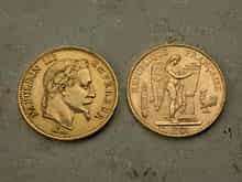 Zwei Gold-Münzen
