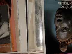  Konvolut Bücher zur Afrikanischen Kunst