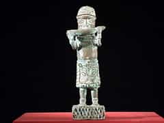  Benin-Bronzefigur