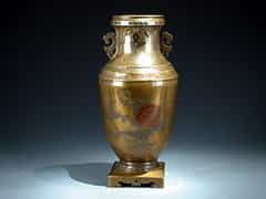  Vase aus Bronze