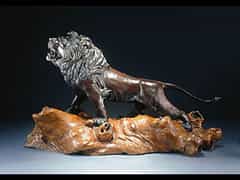  Große Bronze eines Löwen