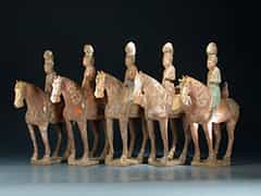  Äußerst ungewöhnliche und seltene Gruppe von fünf Pferden mit Reiterinnen
