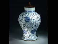  Porzellan-Vase