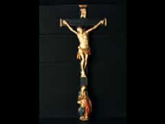 Kruzifix mit Korpus Christi und Schmerzensmadonna