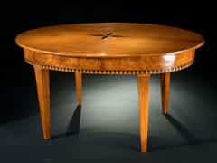 Großer, ovaler Biedermeier-Tisch