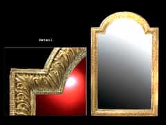 Spiegel mit Rahmen um 1700