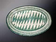 Große ovale Keramikplatte
