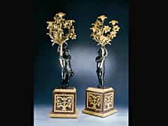 Paar figürliche Empire-Girandolen in Bronze und Marmor