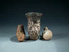 Konvolut von drei präkolumbianischen Grabbeigaben 