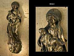 Relieffigur einer Madonna mit Kind