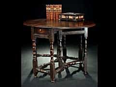 Englischer Gate-Leg-Table im Stil Louis XIII