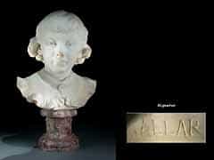 André-Joseph Allar geb. 1845 in Toulon/Var, mehrfach auf Weltausstellungen mit Medaillen geehrt. Schuf mehrere bedeutende Skulpturen und Bildwerke in öffentlichem Besitz in Paris und anderen französischen Städten. 