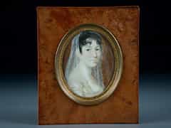 Ovales Miniaturportrait einer Dame