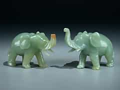 Zwei Jade-Elefanten