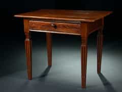  Louis XVI-Tisch