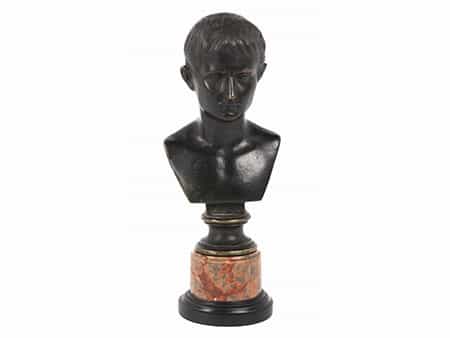  Bronzebüste des römischen Kaisers Augustus