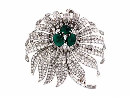 Diamant-Smaragdbroschanhänger von Van Cleef & Arpels