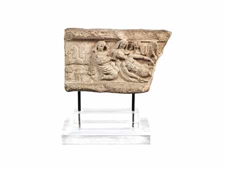 Steinrelief-Fragment mit einer Darstellung der Grablegung Christi