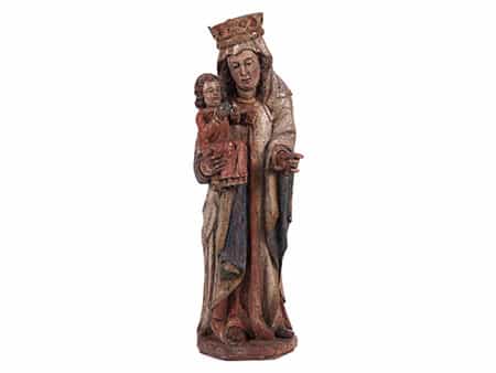  Schnitzfigur einer Madonna mit Kind