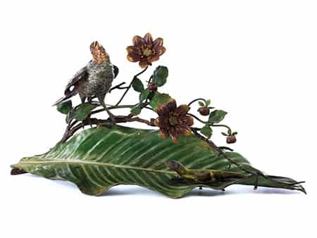 Große Wiener Bronze mit Vogel, Eidechse, Blatt und Blütenzweig