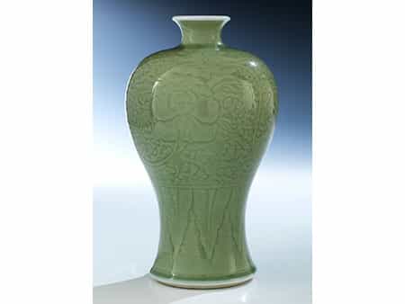 Celadon Glasur Meiping Vase