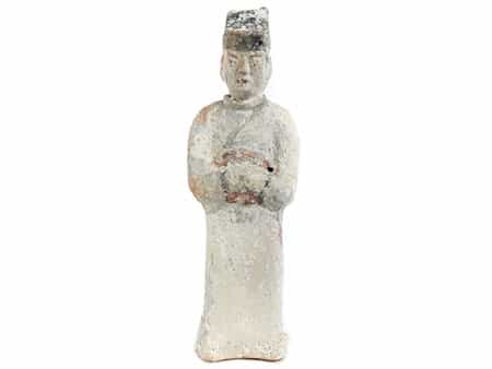 Keramikfigur eines Würdenträgers